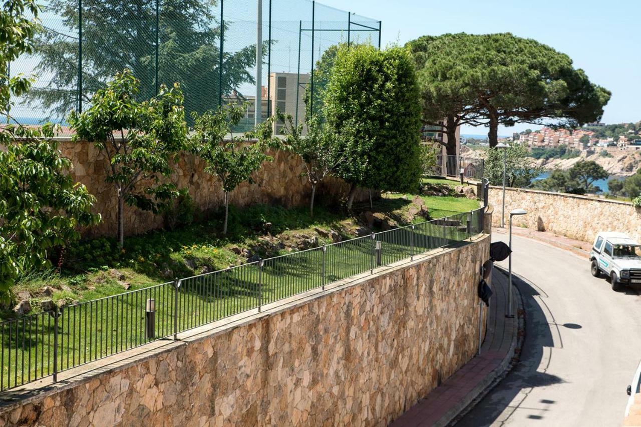 Apartamentos Costa Brava Las Vistas Sant Feliu de Guixols Exterior photo